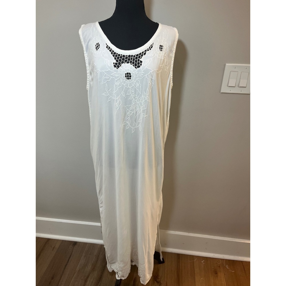White Sleeveless Embroidered Maxi Dress